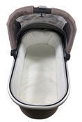 Shop UPPAbaby VISTA V2 Stroller, 2023, Theo (Dark Taupe) at GoodBuy Gear