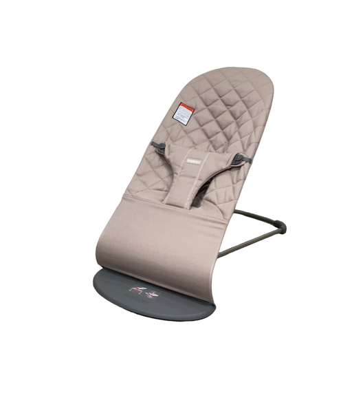 used BabyBjorn Bouncer Bliss, Dark Gray Frame, Sand Gray Cotton Classic Quilt