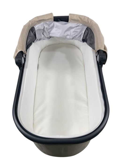 Shop UPPAbaby VISTA V2 Stroller, 2024, Liam (Oat Melange/Carbon) at GoodBuy Gear
