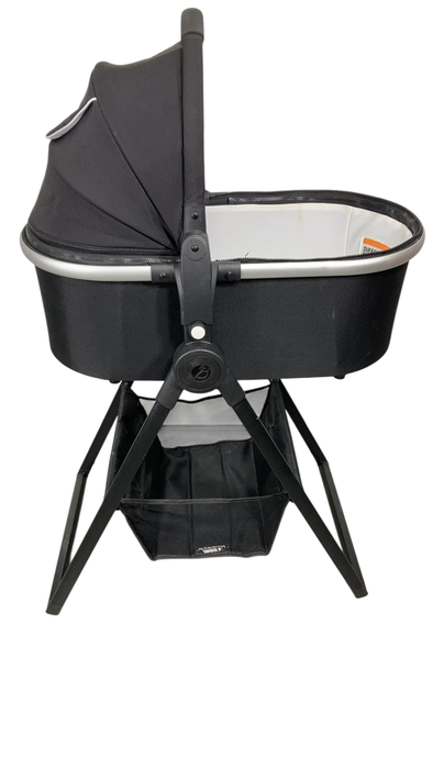 Shop Mockingbird Bassinet with Stand, Black at GoodBuy Gear