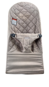Shop BabyBjorn Bouncer Bliss, Dark Gray Frame, Sand Gray Cotton Classic Quilt at GoodBuy Gear