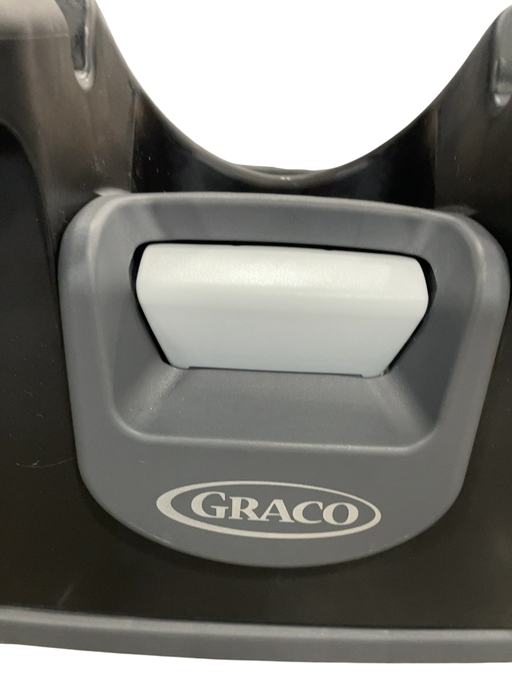 Shop Graco SnugRide LX Infant Car Seat, 2024, Elko at GoodBuy Gear