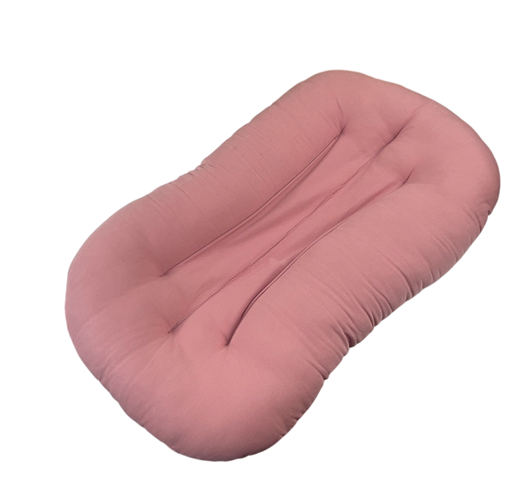 Shop Snuggle Me Organic Infant Lounger, Gumdrop at GoodBuy Gear
