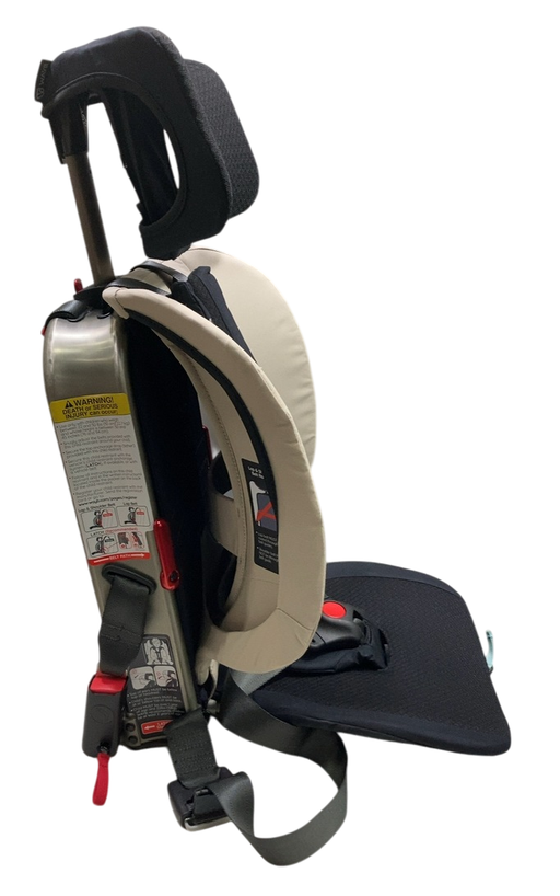 Shop WAYB Pico Portable Car Seat, 2024, Stardust at GoodBuy Gear
