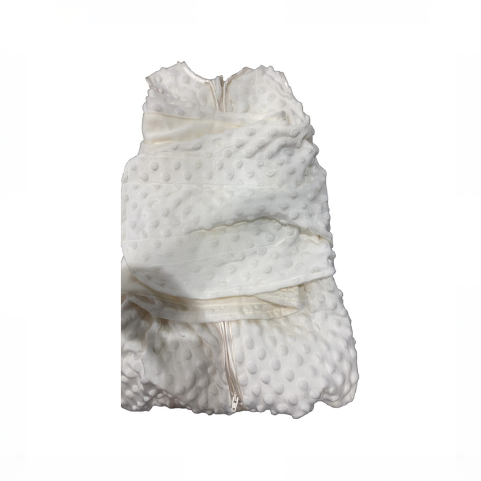 Shop Halo Sleepsack Swaddle Plushy Dot Velboa, Cream, Newborn at GoodBuy Gear