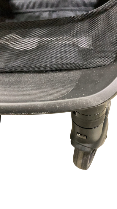 Shop Nuna Trvl LX Stroller, 2024, Caviar at GoodBuy Gear