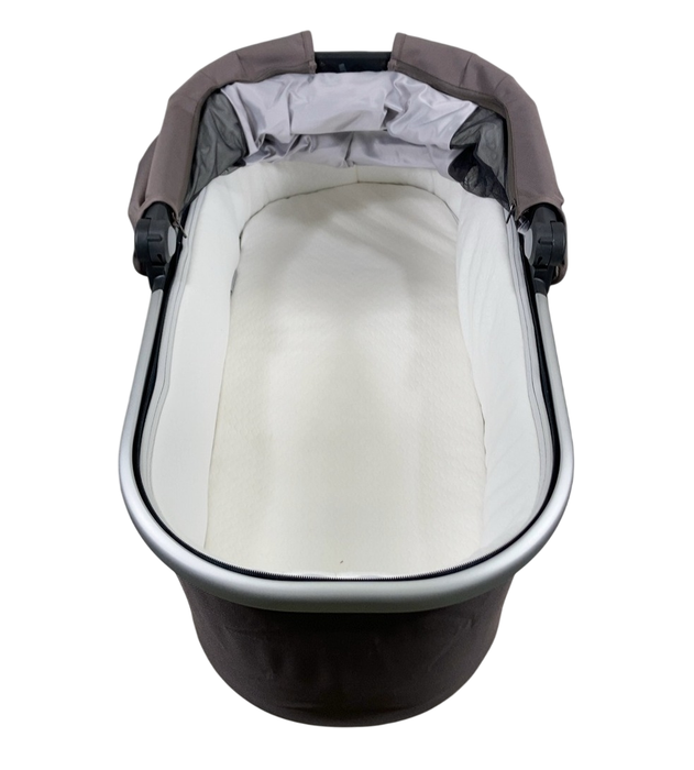 Shop UPPAbaby VISTA V2 Stroller, 2023, Theo (Dark Taupe) at GoodBuy Gear