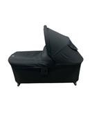 Shop Britax Zinnia Bassinet, Onyx Glacier at GoodBuy Gear
