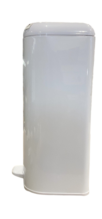 Shop Diaper Genie Platinum Diaper Pail, White at GoodBuy Gear