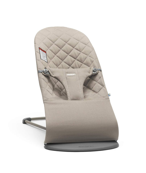 Shop BabyBjorn Bouncer Bliss, Dark Gray Frame, Sand Gray Cotton Classic Quilt at GoodBuy Gear