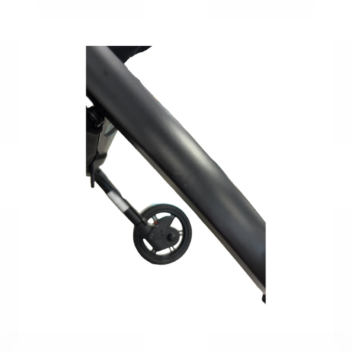 Shop Strolee LinQ V3 Compact Stroller, 2025, Black at GoodBuy Gear