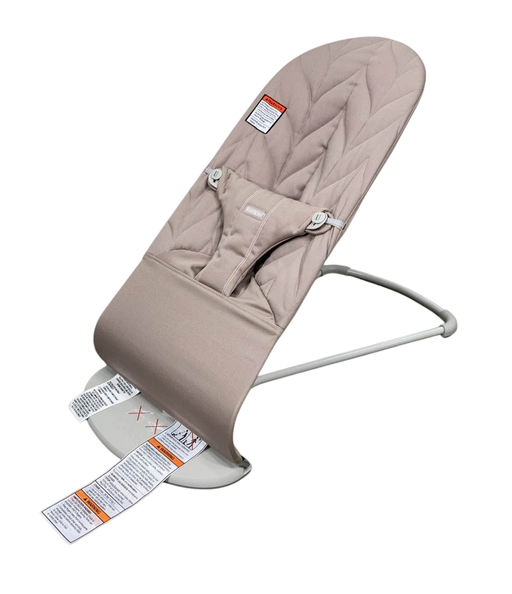 Shop BabyBjorn Bouncer Bliss, Light Gray Frame, Sand Gray Cotton Petal Quilt at GoodBuy Gear