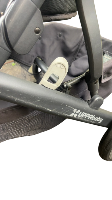 Shop UPPAbaby VISTA Stroller, 2018, Jake (Black) at GoodBuy Gear