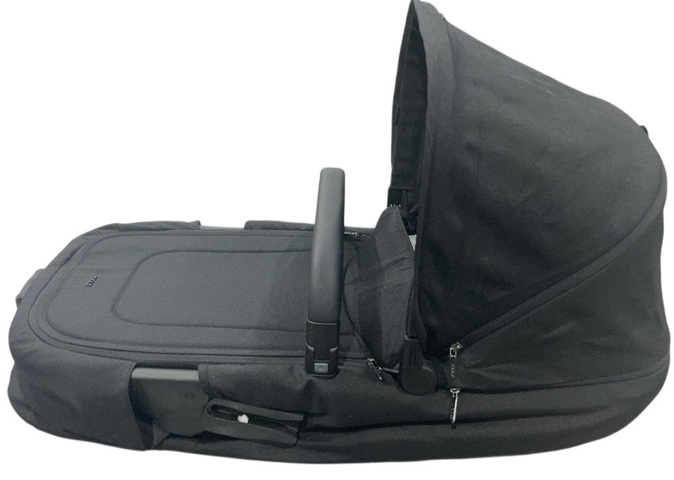 Shop Joolz Aer2 Bassinet Cot, Space Black at GoodBuy Gear
