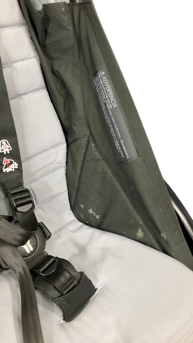 Shop Babyzen YOYO2 Complete Stroller, 2024, Black with Stone at GoodBuy Gear