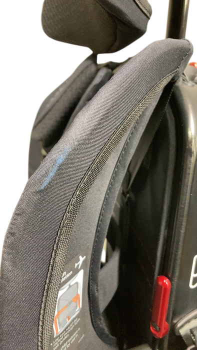 Shop WAYB Pico Portable Car Seat Bundle, 2022, Jet, with Carry Bag at GoodBuy Gear