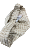 Shop Mabē The Monarch Toddler Sling, Houndstooth at GoodBuy Gear