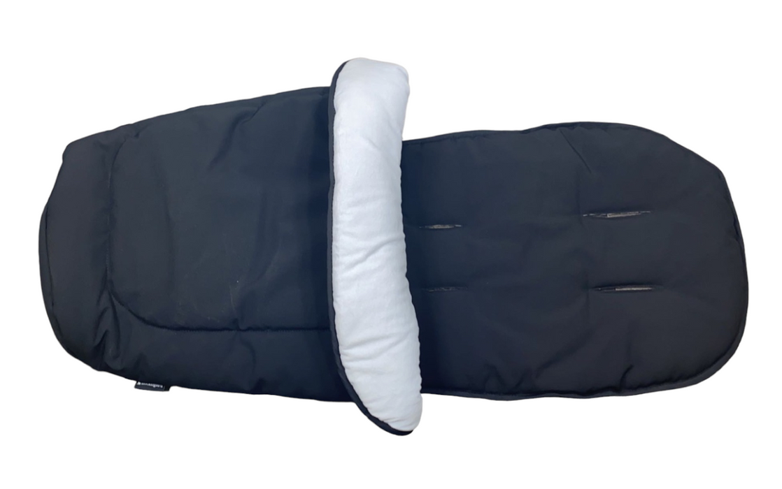 Shop Mockingbird Footmuff at GoodBuy Gear