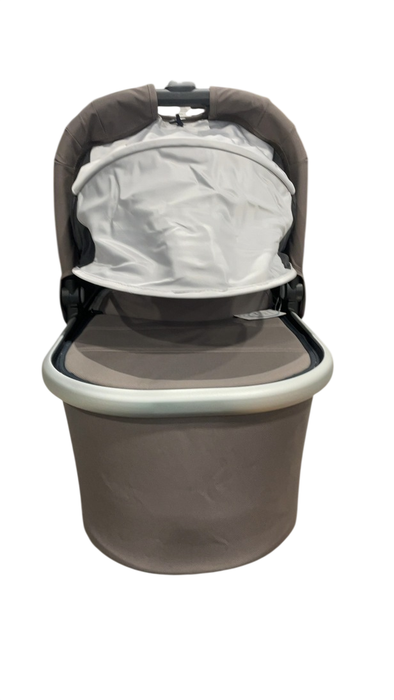 Shop UPPAbaby V2 Bassinet, Theo (Dark Taupe) at GoodBuy Gear