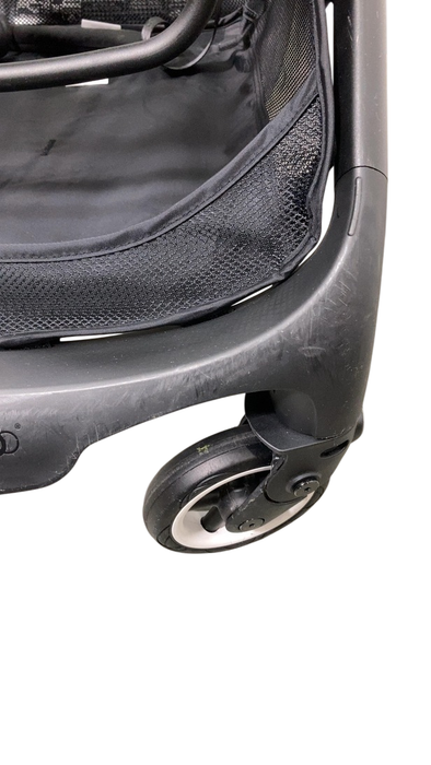 Shop Bugaboo Butterfly Stroller, 2024, Black, Midnight Black, Midnight Black at GoodBuy Gear