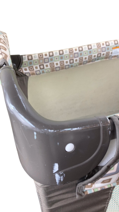 Shop Graco Pack ‘n Play Portable Playard, Soho at GoodBuy Gear