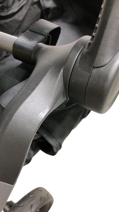 Shop Colugo Compact Stroller, 2023, Olive at GoodBuy Gear