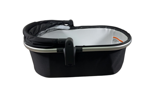 Shop Mockingbird Bassinet, Black at GoodBuy Gear
