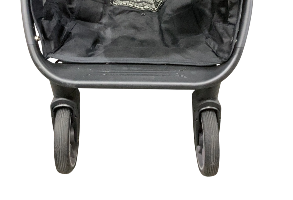 Shop UPPAbaby MINU V3 Stroller, 2025, Jake (Charcoal/Black) at GoodBuy Gear