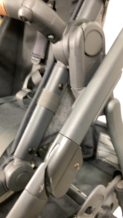 Shop UPPAbaby VISTA V2 Stroller, 2021, Greyson (Charcoal Melange) at GoodBuy Gear