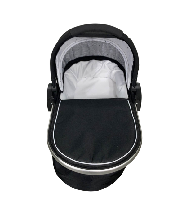 secondhand Mockingbird Bassinet, 2023, Black