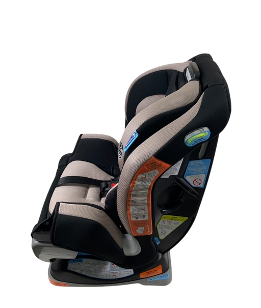 Shop Graco Extend2Fit 3-in-1 Convertible Car Seat, 2024, Stocklyn at GoodBuy Gear