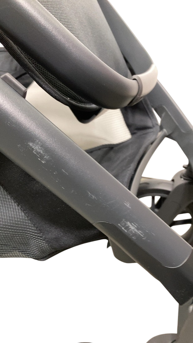 Shop UPPAbaby VISTA V2 Stroller, 2023, Greyson (Charcoal Melange) at GoodBuy Gear