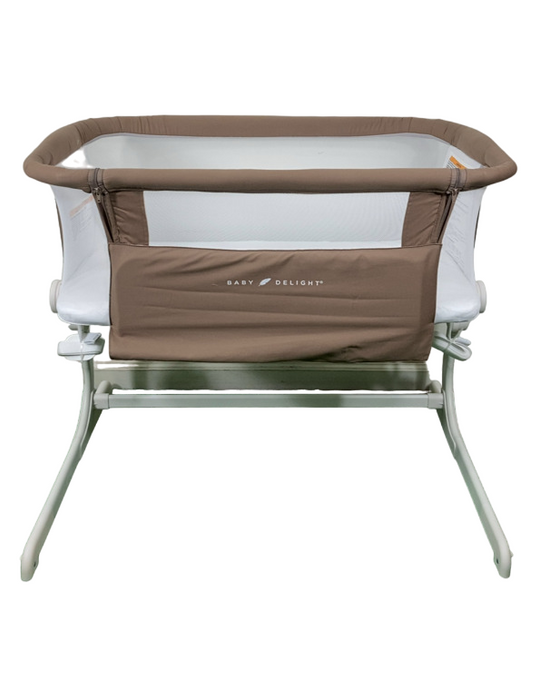 Shop Baby Delight Beside Me Dreamer Bassinet & Bedside Sleeper, Organic Mocha at GoodBuy Gear