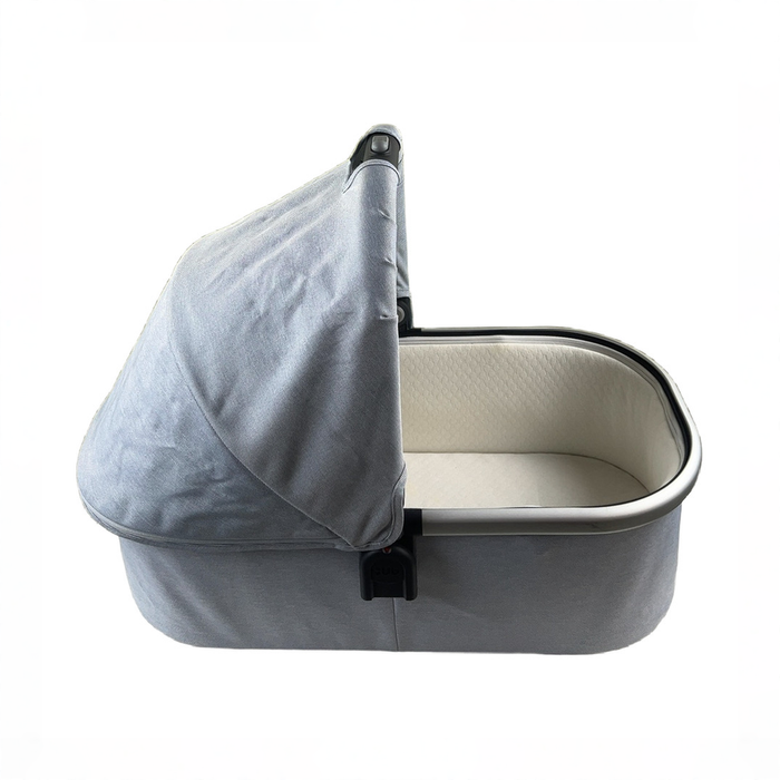 Shop UPPAbaby VISTA Stroller, 2018, William (Chambray Oxford) at GoodBuy Gear