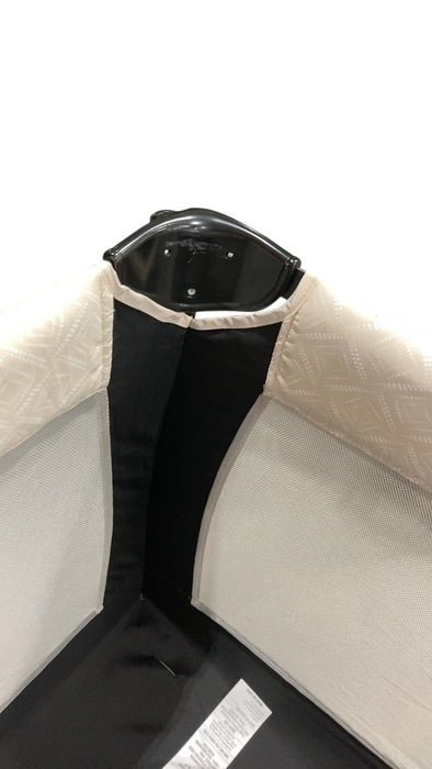 Shop Graco Day2Dream Travel Bassinet Playard, Lo at GoodBuy Gear