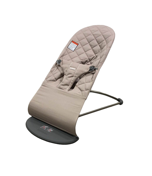 used BabyBjorn Bouncer Bliss, Dark Gray Frame, Sand Gray Cotton Classic Quilt