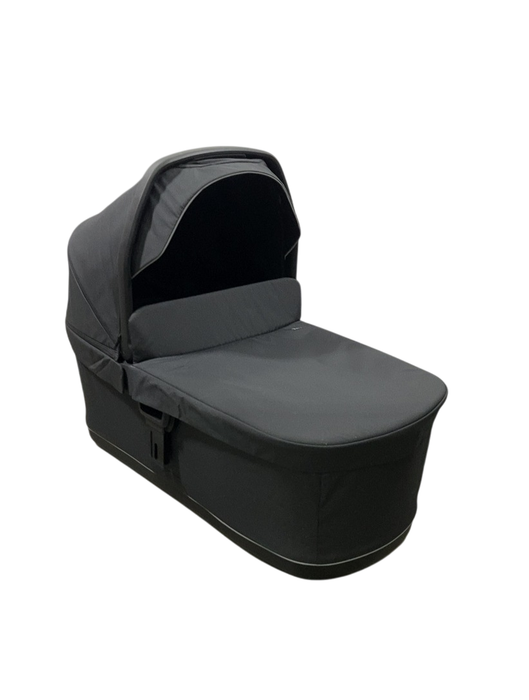 Shop Thule Urban Glide 3/4 Bassinet, Black at GoodBuy Gear