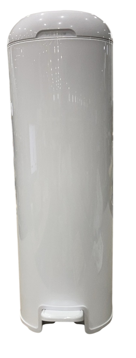Shop Diaper Genie Platinum Diaper Pail, White at GoodBuy Gear