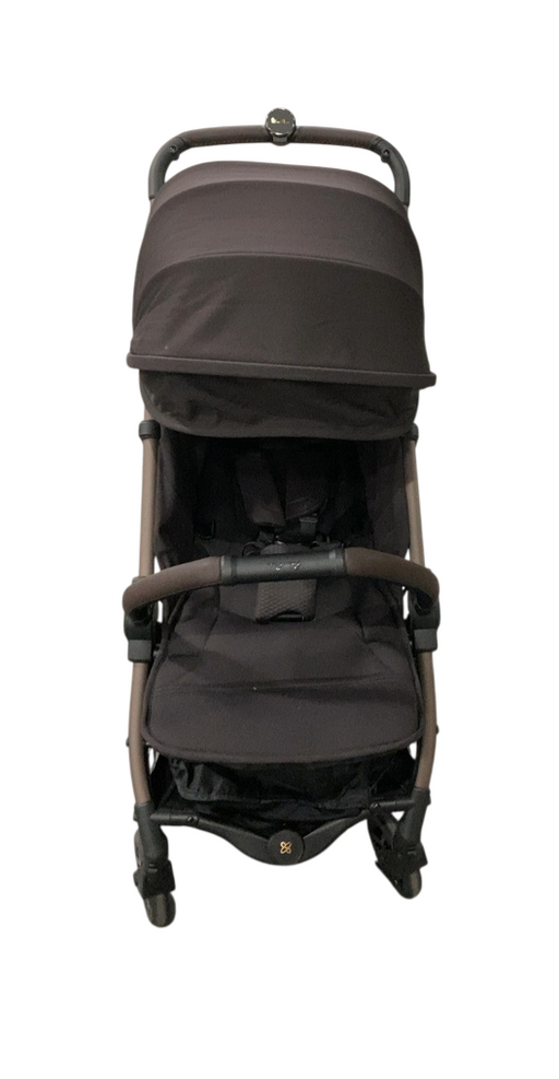 Shop Silver Cross Jet 5 Super Compact Stroller, 2024, Ganache at GoodBuy Gear
