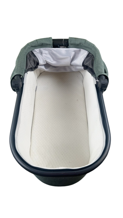 Shop UPPAbaby V2 Bassinet, Gwen (Green Melange) at GoodBuy Gear