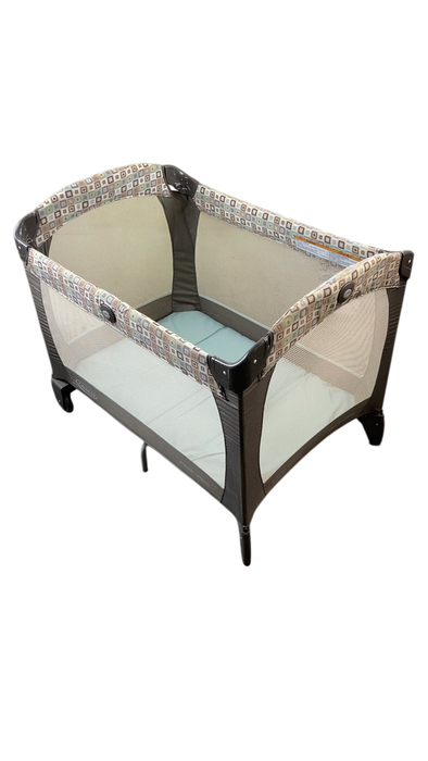 Shop Graco Pack ‘n Play Portable Playard, Soho at GoodBuy Gear