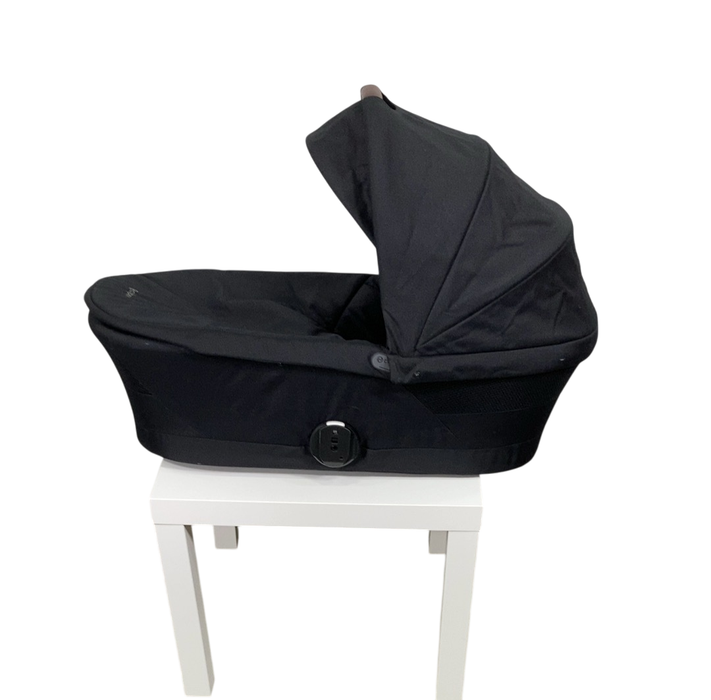 Shop Cybex Gazelle S Cot, Moon Black at GoodBuy Gear