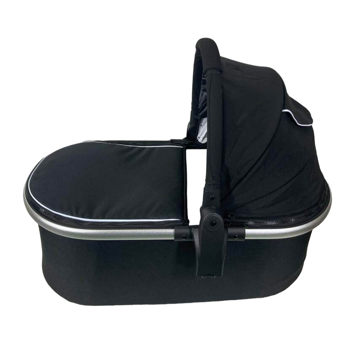 Shop Mockingbird Bassinet 2.0, Black at GoodBuy Gear