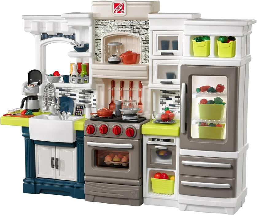 Step2 Elegant Edge Kids Kitchen Playset, 3+