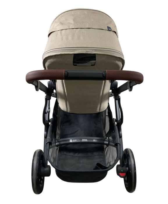 Shop UPPAbaby VISTA V2 Stroller, 2024, Liam (Oat Melange/Carbon) at GoodBuy Gear