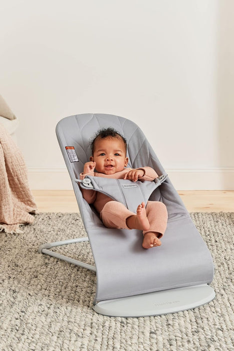 BabyBjorn Bouncer Bliss, Light Gray Frame, Light Gray Cotton Petal Quilt
