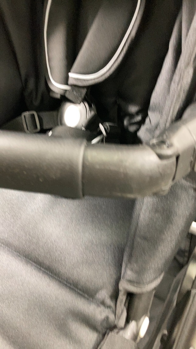 Shop Mockingbird Single to Double 2.0 Stroller, 2024, Black, Silver With Black Leather, Windowpane at GoodBuy Gear