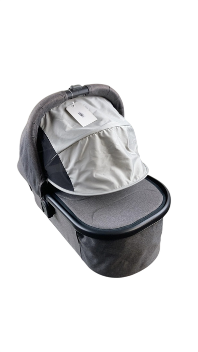 Shop UPPAbaby Bassinet V3, Greyson (Charcoal Mélange) at GoodBuy Gear