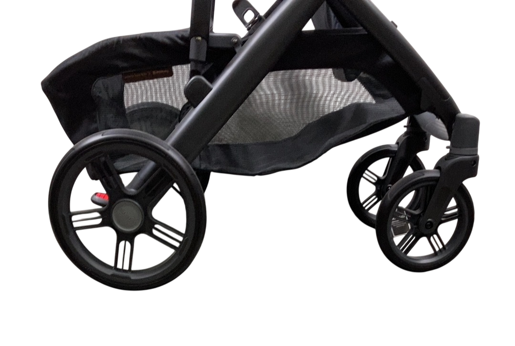 Shop UPPAbaby Vista V3 Stroller, 2024, Paige with Bassinet at GoodBuy Gear