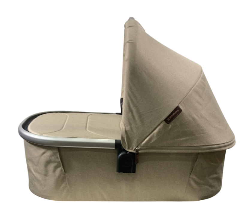 Shop UPPAbaby Bassinet V3, Declan (Oat Melange) at GoodBuy Gear